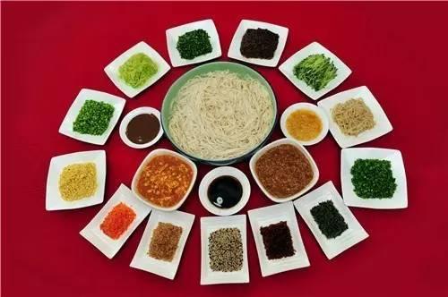 用美食打开山东的夏天