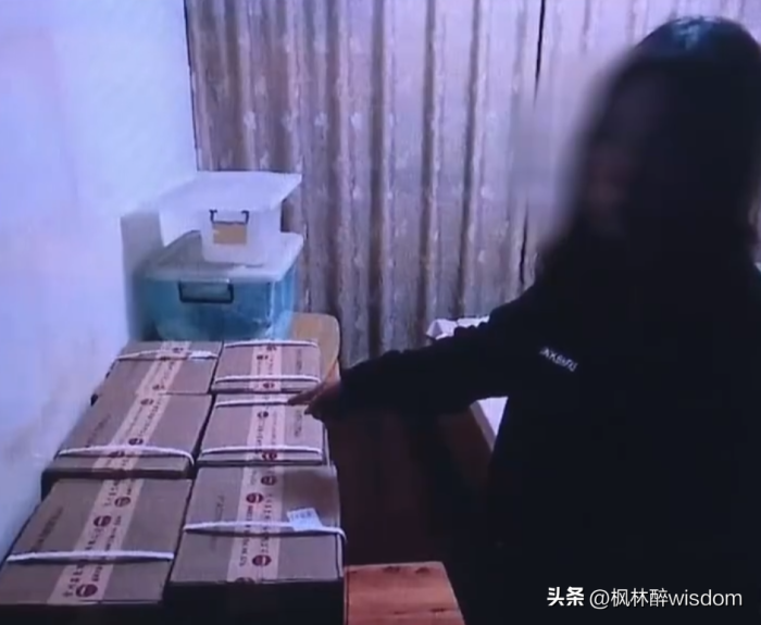 保姆偷走雇主163瓶茅台获刑