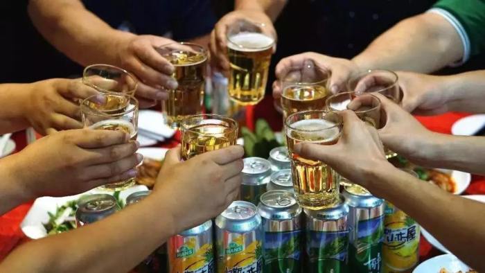 男子醉酒死亡同饮者遭家属索赔