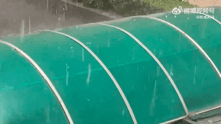 杭州突降冰雹！离奇“低涡”正在逼近！连发暴雨、大风预警