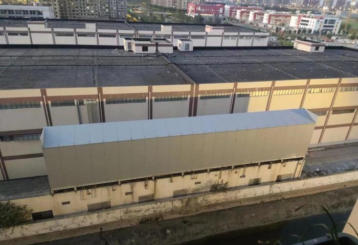 头痛欲裂！噪声最高超100分贝！10多台“巨无霸”仅距数十米，袭扰沪上小区