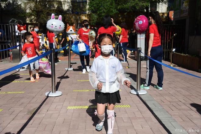 专家建议将幼儿园纳入义务教育