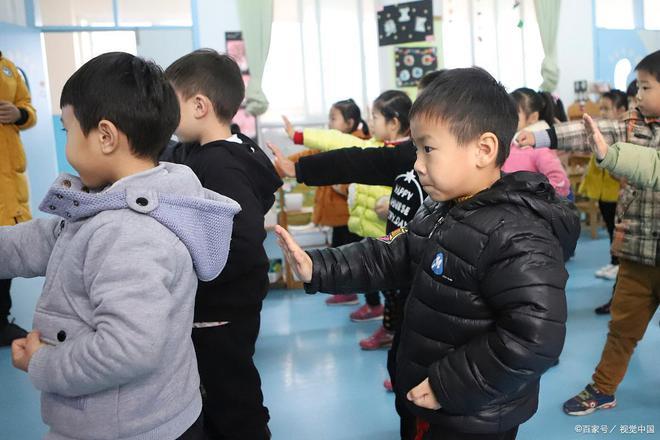 专家建议将幼儿园纳入义务教育