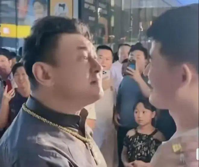 网红二驴直播被绑架系摆拍
