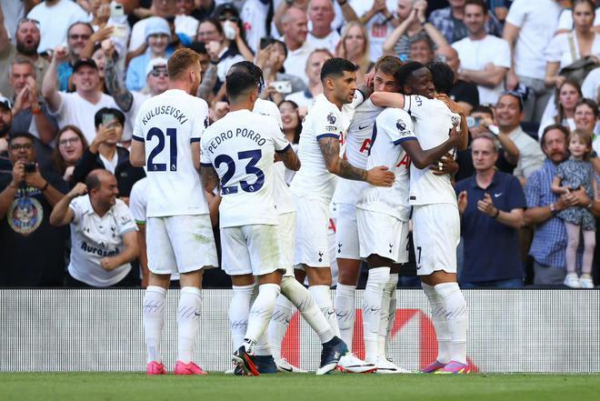 英超热刺2-0送曼联首败