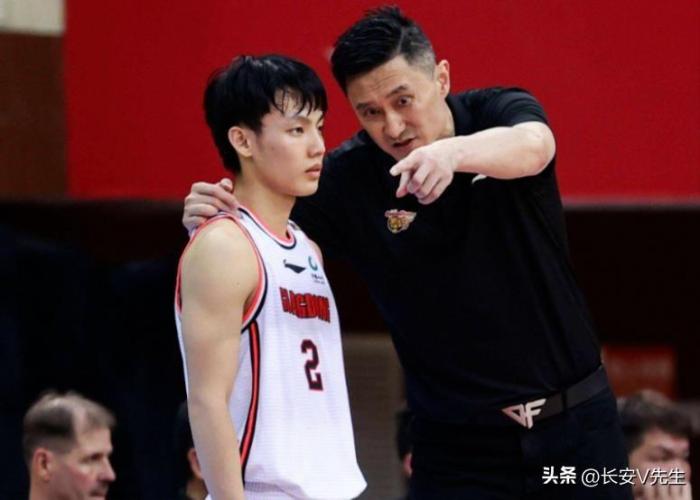 广东上海洽谈2笔交易，任骏飞强拿到超过4人顶薪