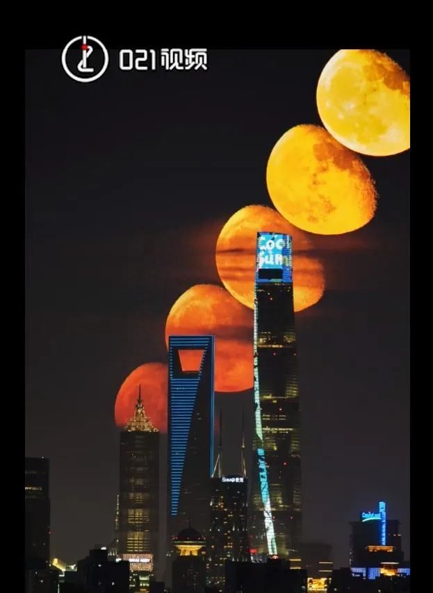 上海陆家嘴惊现“穿越”一幕，有人拍到了！