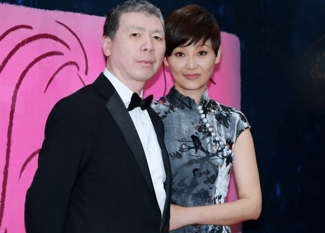 为啥有钱人喜欢把女儿送出国？冯小刚回应质疑，原来暗藏“猫腻”