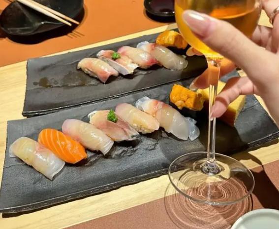 国内多家日料店调整产品线，去掉“日本产”标签，引网友热议