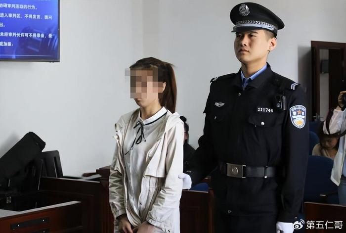 生在电梯被丢垃圾桶的婴儿已出院