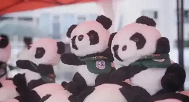 开学季被这些迎新方式打动了