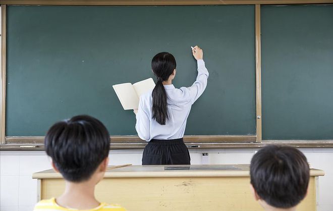 被解聘讲师失联4个月