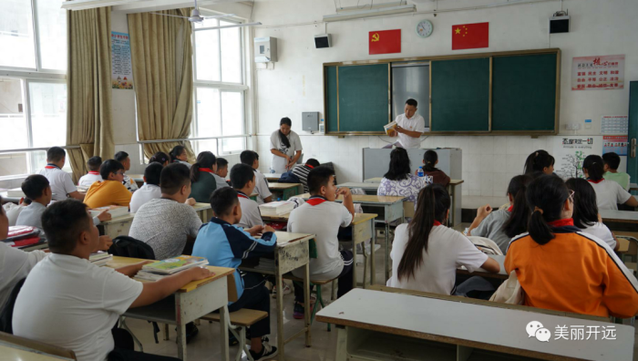 直击多地开学第一天