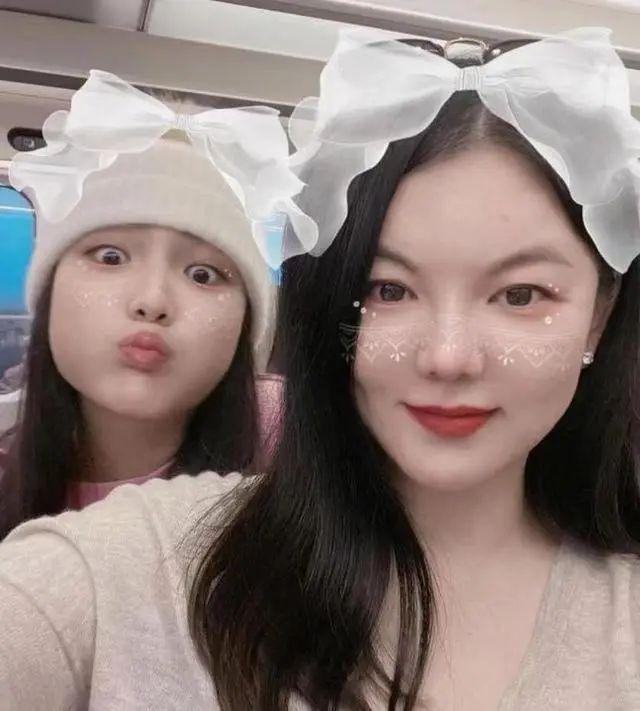 李湘账号成打卡点