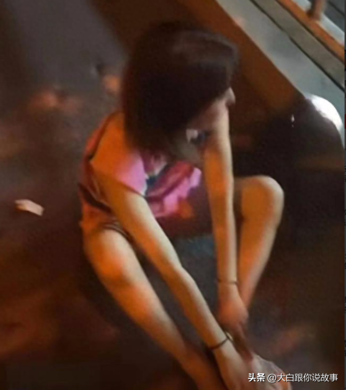 陪领导喝酒醉卧街头