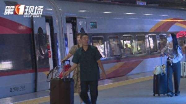 深圳10级狂风将持续20小时