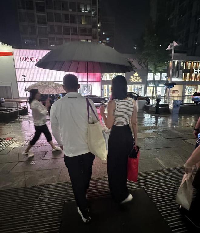 王石辟谣在日本换心脏