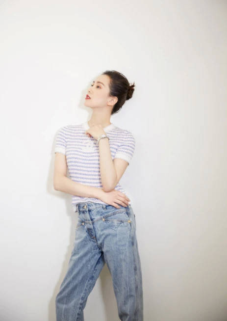 倪妮新剧角色反差感