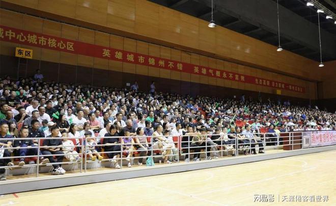 辽篮赢了！2023夏季篮球对抗赛（锦州站）正式开赛了