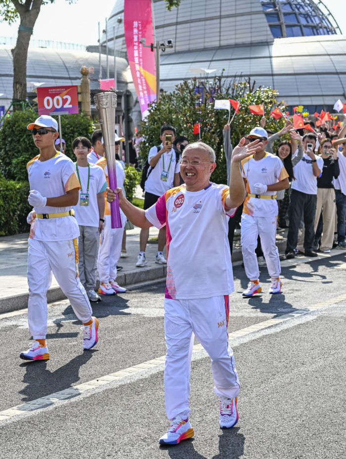 杭州亚运会火炬传递宁波站