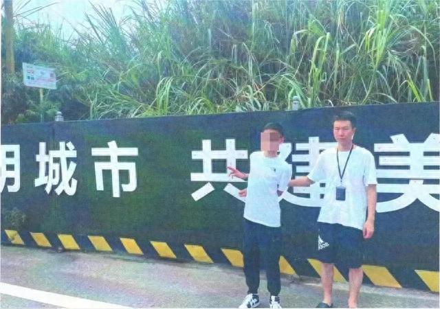 四川乐山一男子公交车上猥亵小学生被判处有期徒刑1年5个月