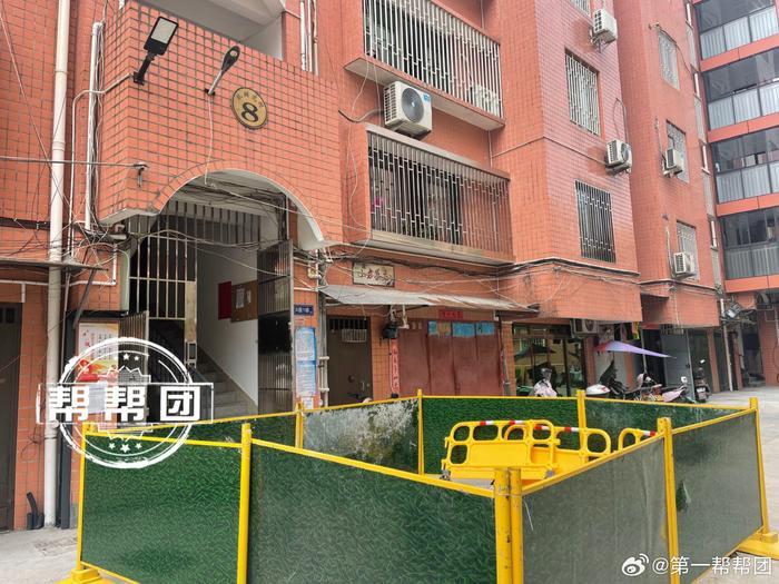 小区装电梯获批低层业主静坐阻挠