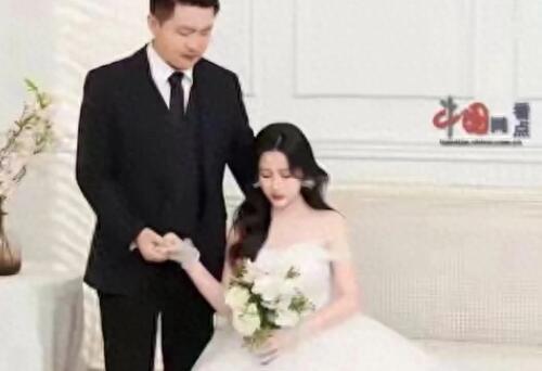女生租房10个月与房东相恋结婚