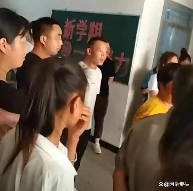 民办中学擅自将学生转校
