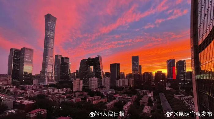 北京秋日晚霞好浪漫