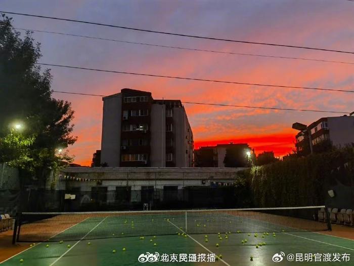 北京秋日晚霞好浪漫