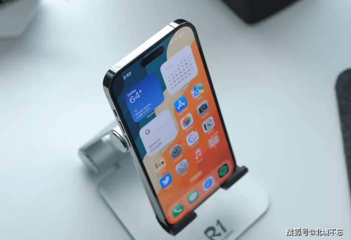 别再说苹果保值了，iPhone14ProMax直降1500元，已经持续几个月了