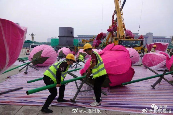 看天安门大花篮吊装全过程