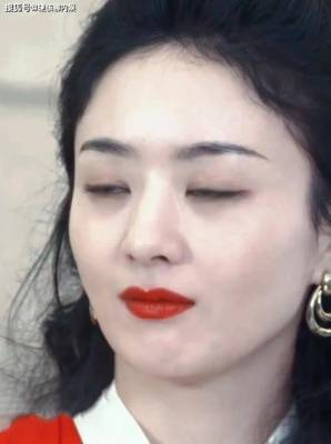 赵丽颖删争议博文，与刘亦菲“大女主”形象对比见高下