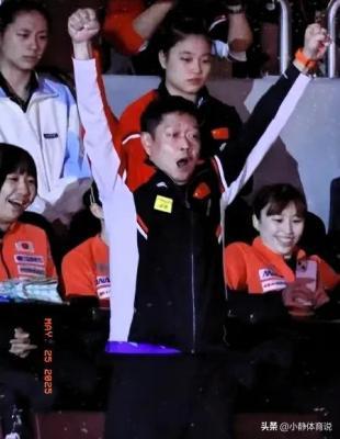 巴赫祝贺孙颖莎夺冠：你值得拥有这份荣誉