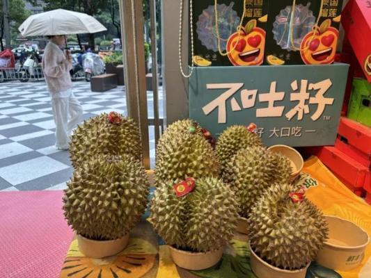 价格大降，还要降！新能源车市“火药味”浓