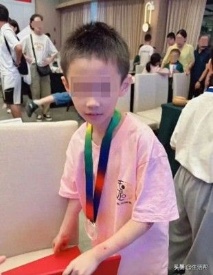 围棋少年坠亡其父首度发声：儿子并非输不起
