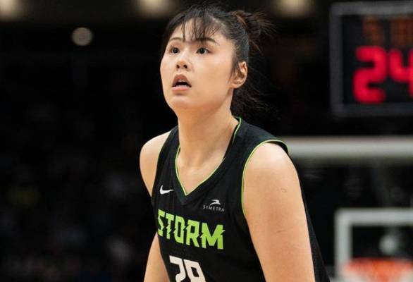 
WNBA总裁杯：李月汝4分钟1中0仅2分下半场被弃用风暴吞3连败

