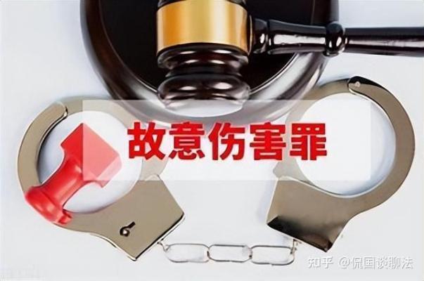 男子被烧烤签连续扎脸4分钟竟不敢还手
