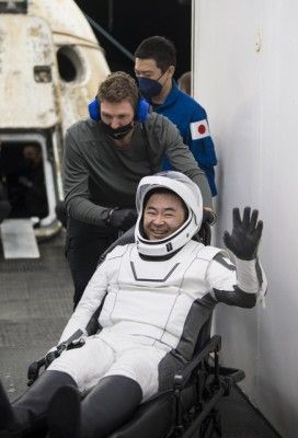 日火箭发射5秒爆炸