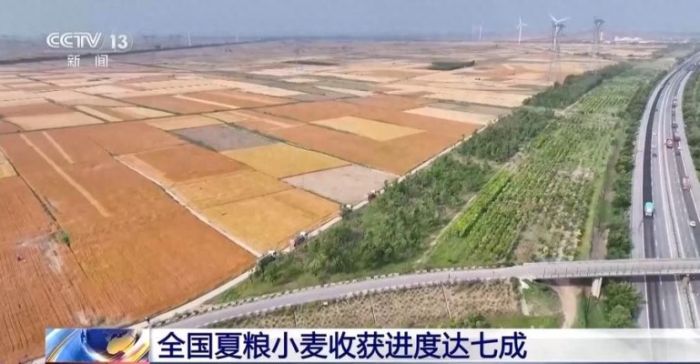 科技助力夏收，实现农业良性循环发展