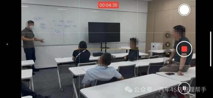 哪吒汽车董事长发解约函，员工薪资无着落？