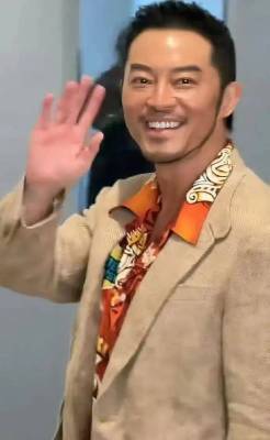 吉克隽逸演唱会翻车,粉底液成焦点,好友力挺揭露秘密