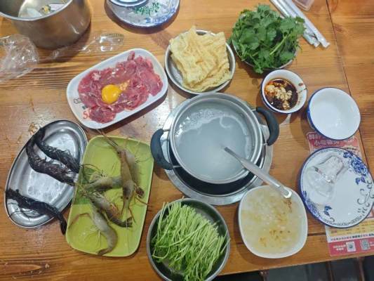 小火锅爆红：海鲜5元任选
