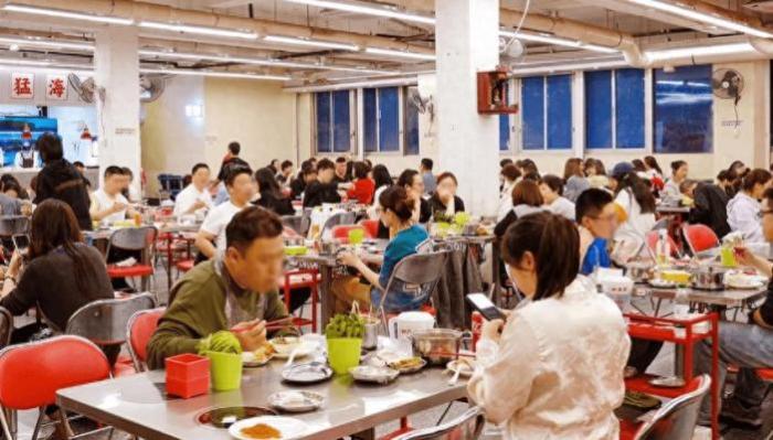 小火锅爆红：海鲜5元任选