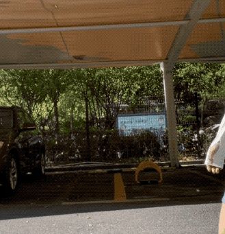 夏天穿长袖长裤真的更凉快吗