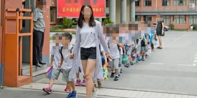 上海男子杀妻焚尸，只为…