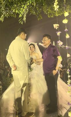 金龟子女儿婚礼，董浩现身致辞