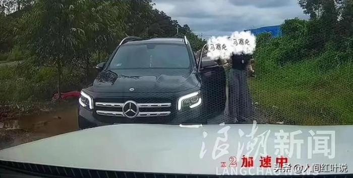 广西亮证姐事件引发热议