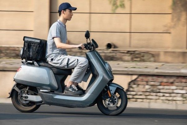 老师兼职送外卖10天挣362.3元