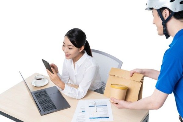 老师兼职送外卖10天挣362.3元